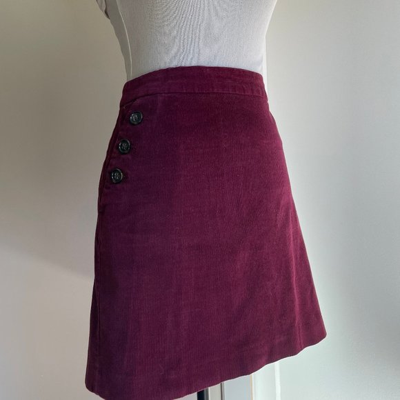 Banana Republic Burgundy Corduroy Mini Skirt - Picture 1 of 8